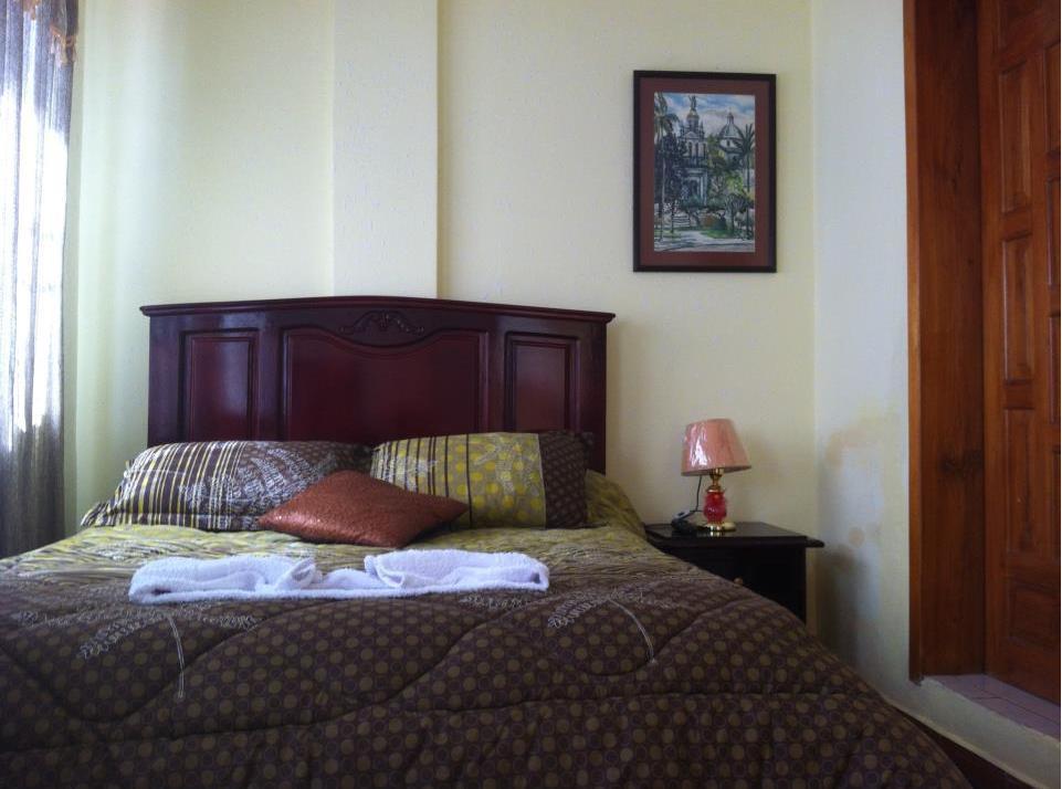 Hostal Jora Continental Cotacachi Habitación foto