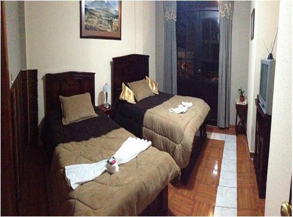 Hostal Jora Continental Cotacachi Habitación foto